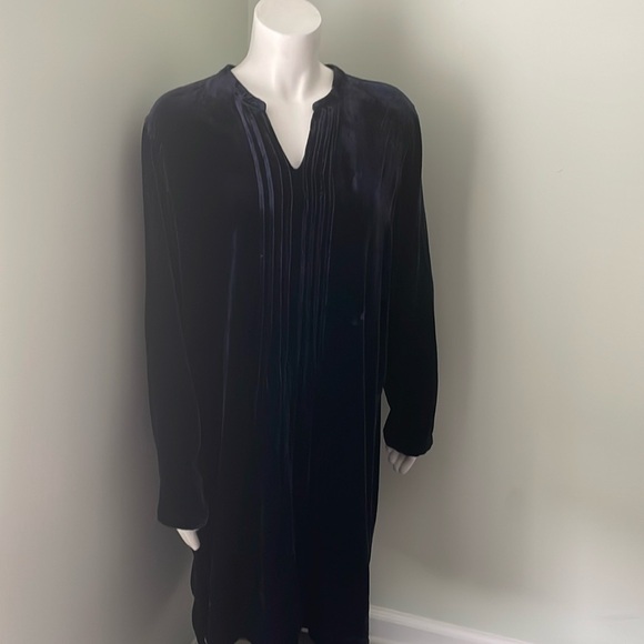 Stunning, Sundance, velvet, enchantment, dress, navy blue - PXL - Picture 2 of 8